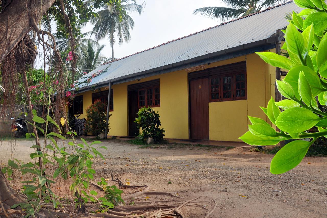 Hotel Pearl Gate Chilaw Luaran gambar