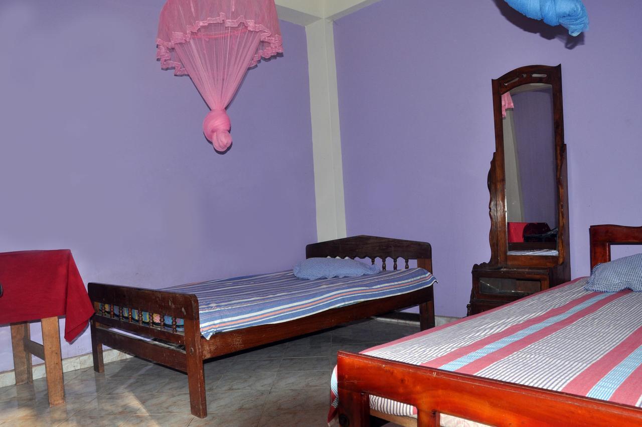 Hotel Pearl Gate Chilaw Luaran gambar