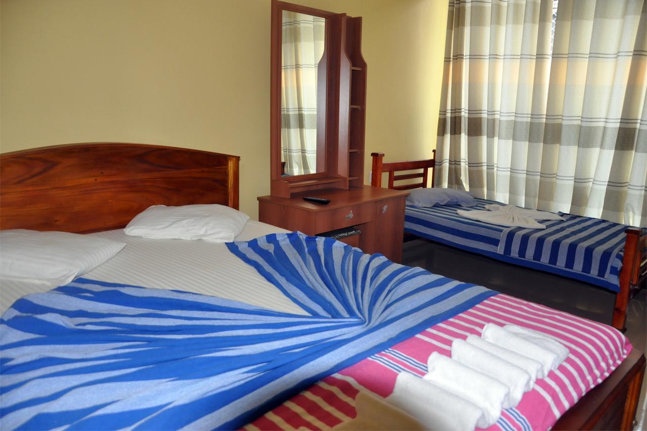 Hotel Pearl Gate Chilaw Luaran gambar