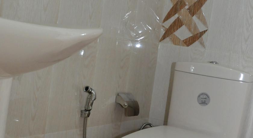 Hotel Pearl Gate Chilaw Luaran gambar