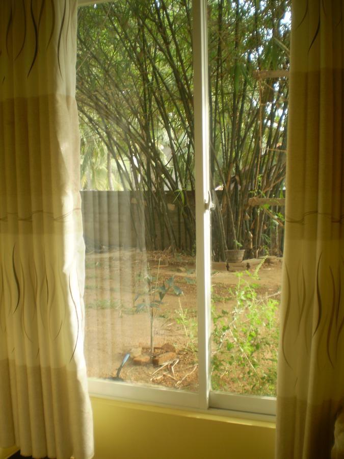 Hotel Pearl Gate Chilaw Luaran gambar